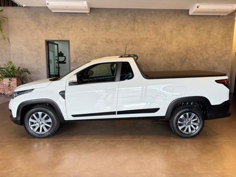Fiat Strada Freedom 1.3 Flex 8V  CS Plus