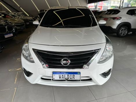 Nissan VERSA SV 1.6 16V FlexStart 4p Aut.