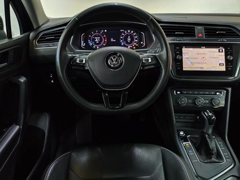 VolksWagen TIGUAN Allspac Comf 250 TSI 1.4 Flex