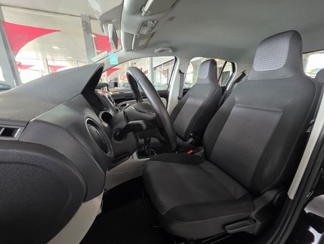 VolksWagen up! move 1.0 Total Flex 12V 5p