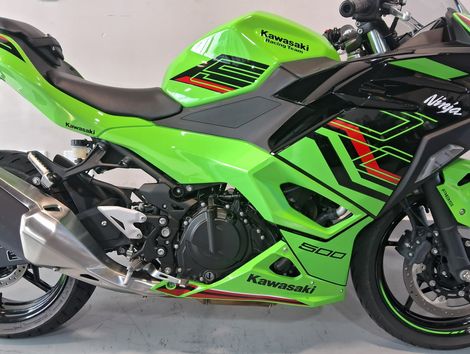 KAWASAKI NINJA 500 SE