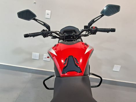 BAJAJ DOMINAR 250