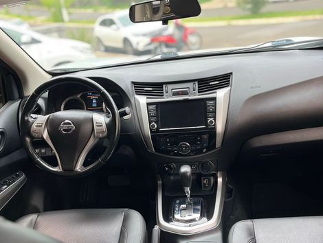 Nissan Frontier XE CD 4x4 2.3 Bi-TB Diesel Aut.