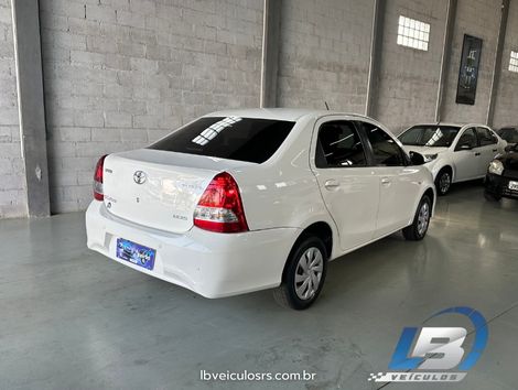 Toyota ETIOS XS 1.5 Flex 16V 5p Aut.