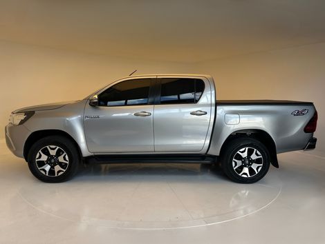 Toyota Hilux CD SRV 4x4 2.8 TDI Diesel Aut.