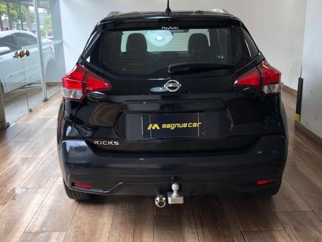 Nissan KICKS SL 1.6 16V FlexStar 5p Aut.