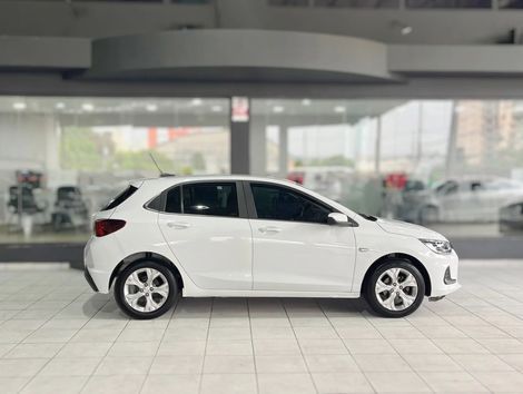 Chevrolet ONIX HATCH PREM. 1.0 12V TB Flex 5p Aut.
