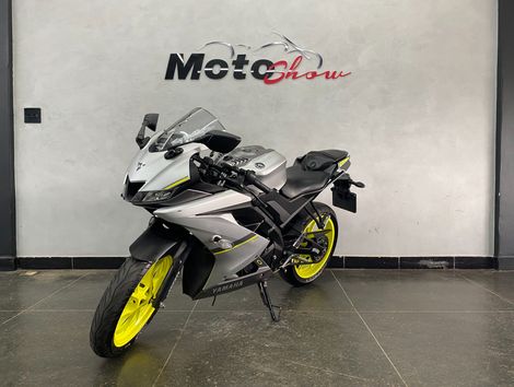 YAMAHA YZF R-15 155 ABS