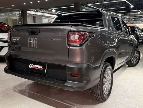 Fiat Strada Freedom 1.3 Flex 8V CD