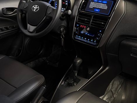 Toyota YARIS XL Sedan 1.5 Flex 16V 4p Aut.