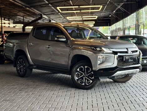 Mitsubishi L200 Triton Sport HPE-S 2.4 CD Dies. Aut