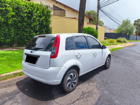 Ford Fiesta SE 1.0 8V Flex 5p