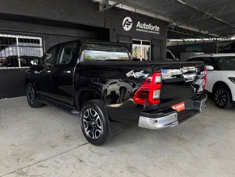 Toyota Hilux CD SRX 4x4 2.8 TDI 16V Diesel Aut.