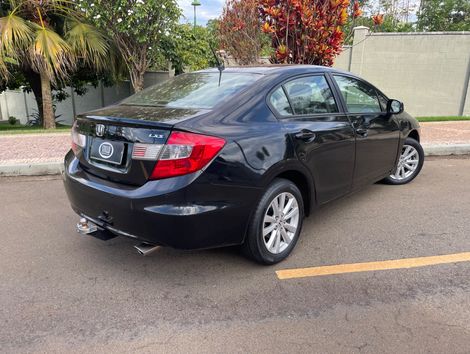 Honda Civic Sedan LXS 1.8/1.8 Flex 16V Mec. 4p