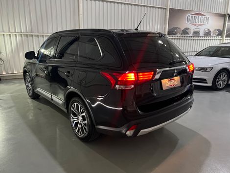 Mitsubishi OUTLANDER 2.0 16V 160cv Aut.