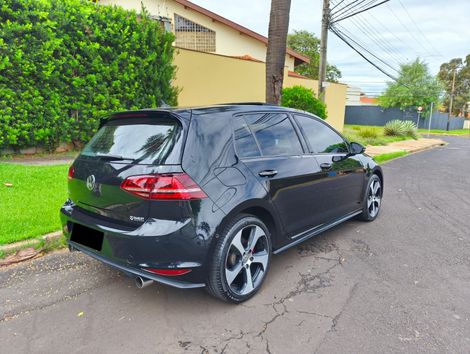 VolksWagen Golf GTi 2.0 TSI 220cv Aut.