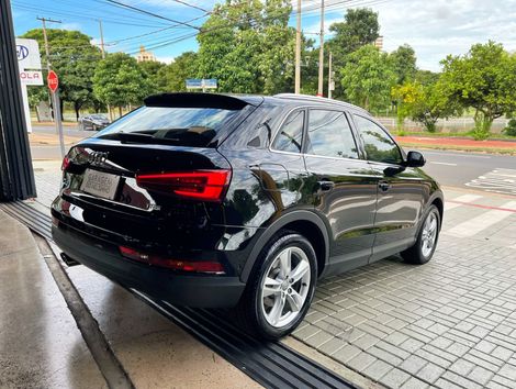 Audi Q3 1.4 TFSI/TFSI Flex S-tronic 5p