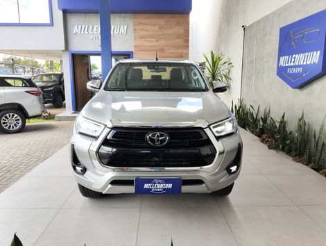 Toyota Hilux CD SRX 4x4 2.8 TDI 16V Diesel Aut.