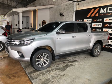 Toyota Hilux CD SRX 4x4 2.8 TDI 16V Diesel Aut.