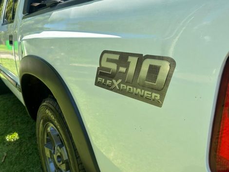 Chevrolet S10 P-Up Advant. 2.4/2.4 MPFI F.Power CD