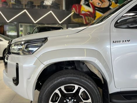 Toyota Hilux CD SRX 4x4 2.8 TDI 16V Diesel Aut.