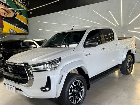 Toyota Hilux CD SRX 4x4 2.8 TDI 16V Diesel Aut.