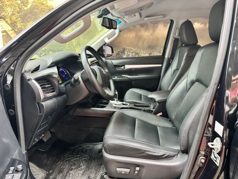 Toyota Hilux CD SRV 4x4 2.8 TDI Diesel Aut.