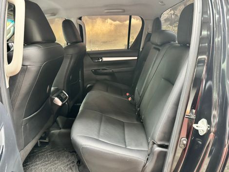 Toyota Hilux CD SRV 4x4 2.8 TDI Diesel Aut.