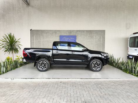 Toyota Hilux CD SRX 4x4 2.8 TDI 16V Diesel Aut.