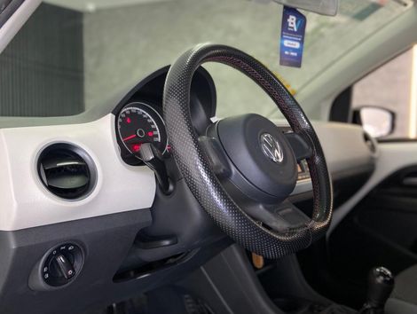 VolksWagen up! move 1.0 TSI Total Flex 12V 5p