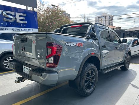 Nissan Frontier PRO4X CD 4x4 2.3 Bi-TB Die. Aut