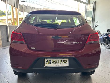 Chevrolet ONIX HATCH LT 1.0 8V FlexPower 5p Mec.