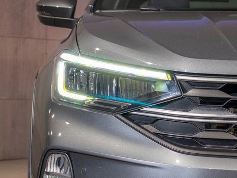 VolksWagen Nivus Highline 1.0 200 TSI Flex Aut.