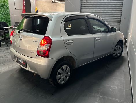 Toyota ETIOS XS  1.3 Flex 16V 5p Mec.