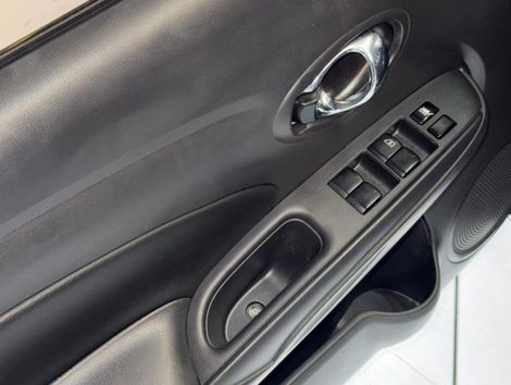 Nissan VERSA SL 1.6 16V FlexStart 4p Aut.