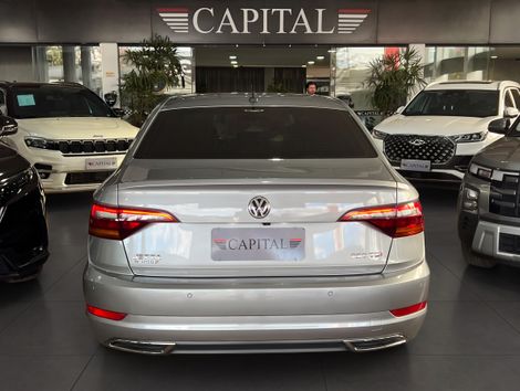 VolksWagen JETTA R-Line 250 TSI 1.4 Flex 16V Aut.