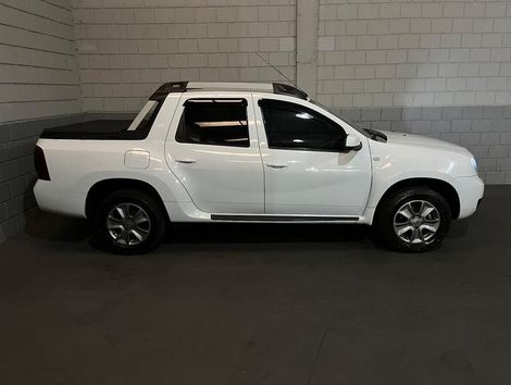 Renault Dyna. 1.6 Flex 16V