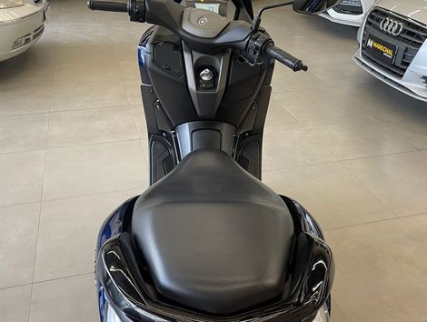 YAMAHA NMAX 160
