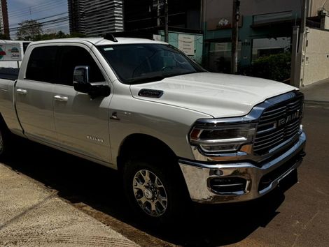 Dodge 6.7 I6 Turbo Diesel Laramie CD 4X4 Automático