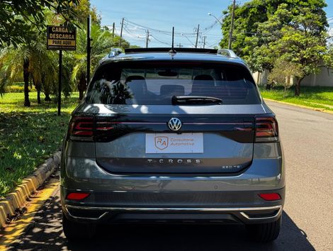 VolksWagen T-Cross Hig. 250 TSI 1.4 Flex 16V 5p Aut