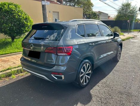 VolksWagen TAOS Highline 1.4 250 TSI Flex Aut.