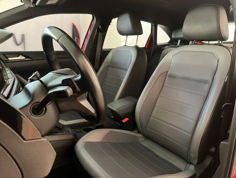 VolksWagen Nivus Highline 1.0 200 TSI Flex Aut.