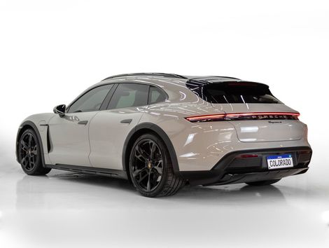 Porsche Taycan 4 Cross Turismo (Elétrico)