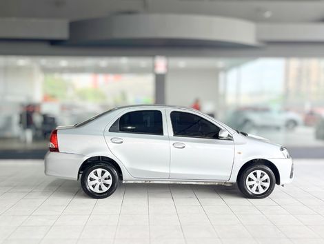 Toyota ETIOS X Sedan 1.5 Flex 16V 4p Aut.