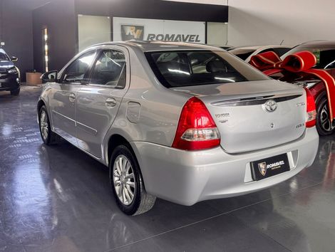 Toyota ETIOS XLS Sedan 1.5 Flex 16V 4p Mec.
