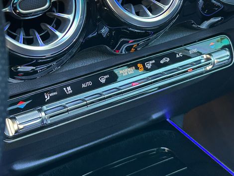 Mercedes GLB 220 4M AMG Line 2.0 TB Aut. (Híb.)