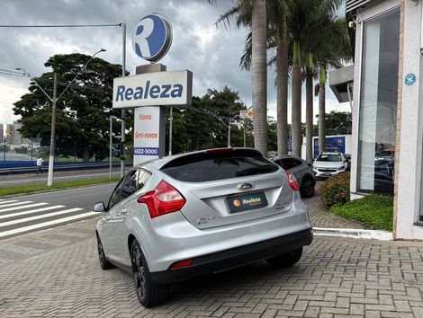 Ford Focus TITA/TITA Plus 2.0  Flex 5p Aut.