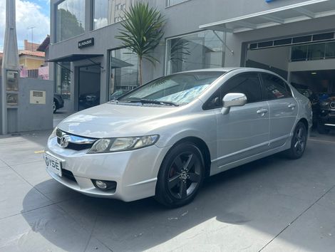 Honda Civic Sedan LXS 1.8/1.8 Flex 16V Aut. 4p