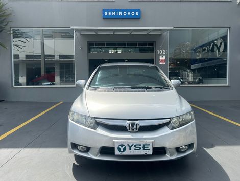 Honda Civic Sedan LXS 1.8/1.8 Flex 16V Aut. 4p