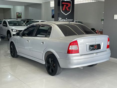 Chevrolet Astra Sedan 2.0/ CD 2.0 MPFI 8V 4p Aut.